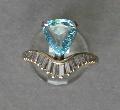 Aquamarine And Diamond Unusual Ring
