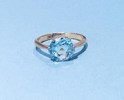 Charming Aquamarine Single Stone Ring