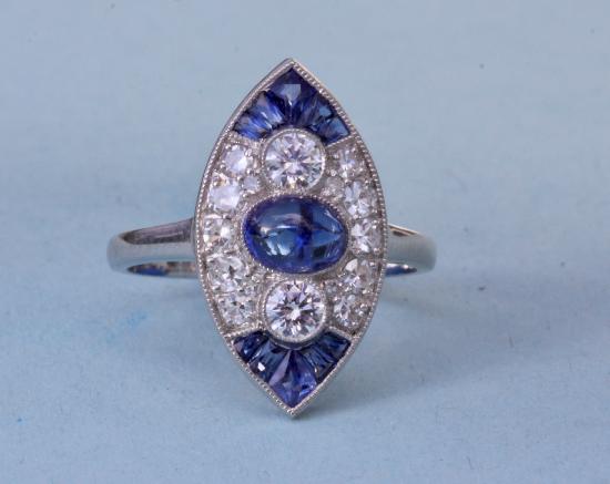 ART DECO SAPPHIRE AND DIAMOND ENGAGEMENT RING