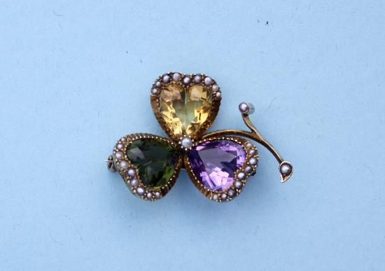 BEAUTIFUL ANTIQUE GEM SET CLOVER BROOCH