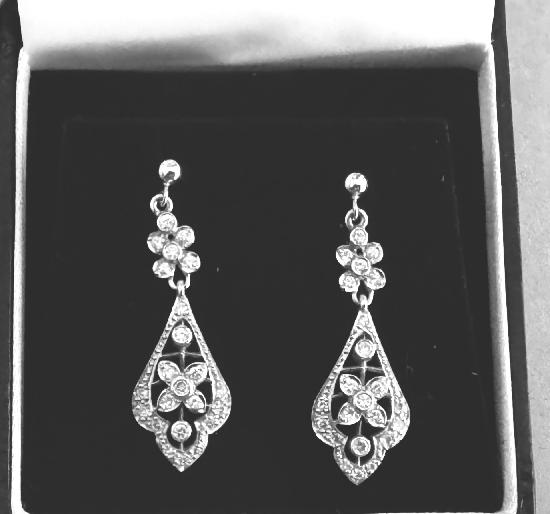 DIAMOND DROP EARRINGS RETRO