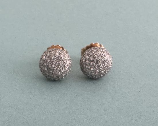 DIAMOND EARRINGS 