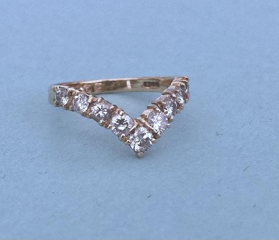 DIAMOND WISHBONE RING