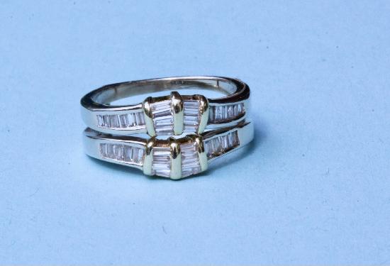 DOUBLE DIAMOND BAGETTE ETRNITY RING
