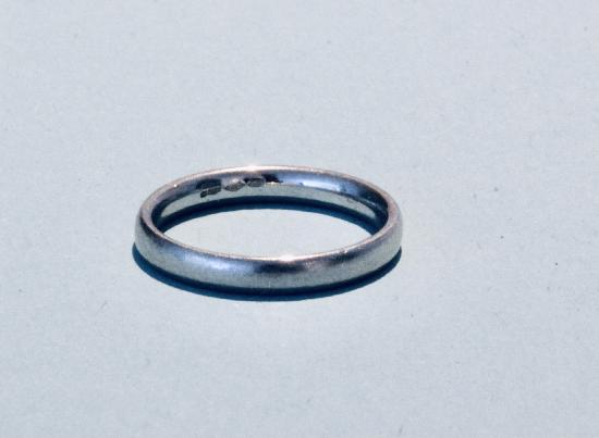 PLATINUM WEDDING BAND