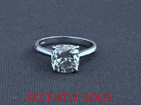 CUSHION CUT SOLITAIRE DIAMOND RING