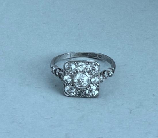STYLISH ART DECO DIAMOND ENGAGEMENT RING