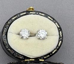 Good Quality Diamond Studs