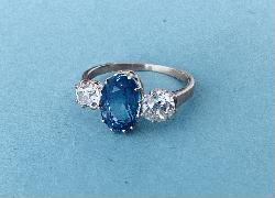 Sapphire And Diamond Ring 